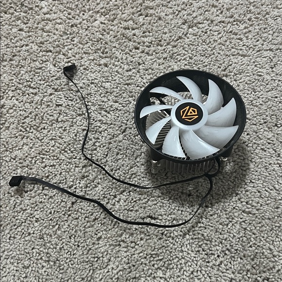 Black and White CPU Cooler Fan - Picture 1 of 2